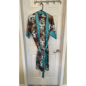 Midnight Velvet Short Sleeve Floral Animal Print Robe Size Large